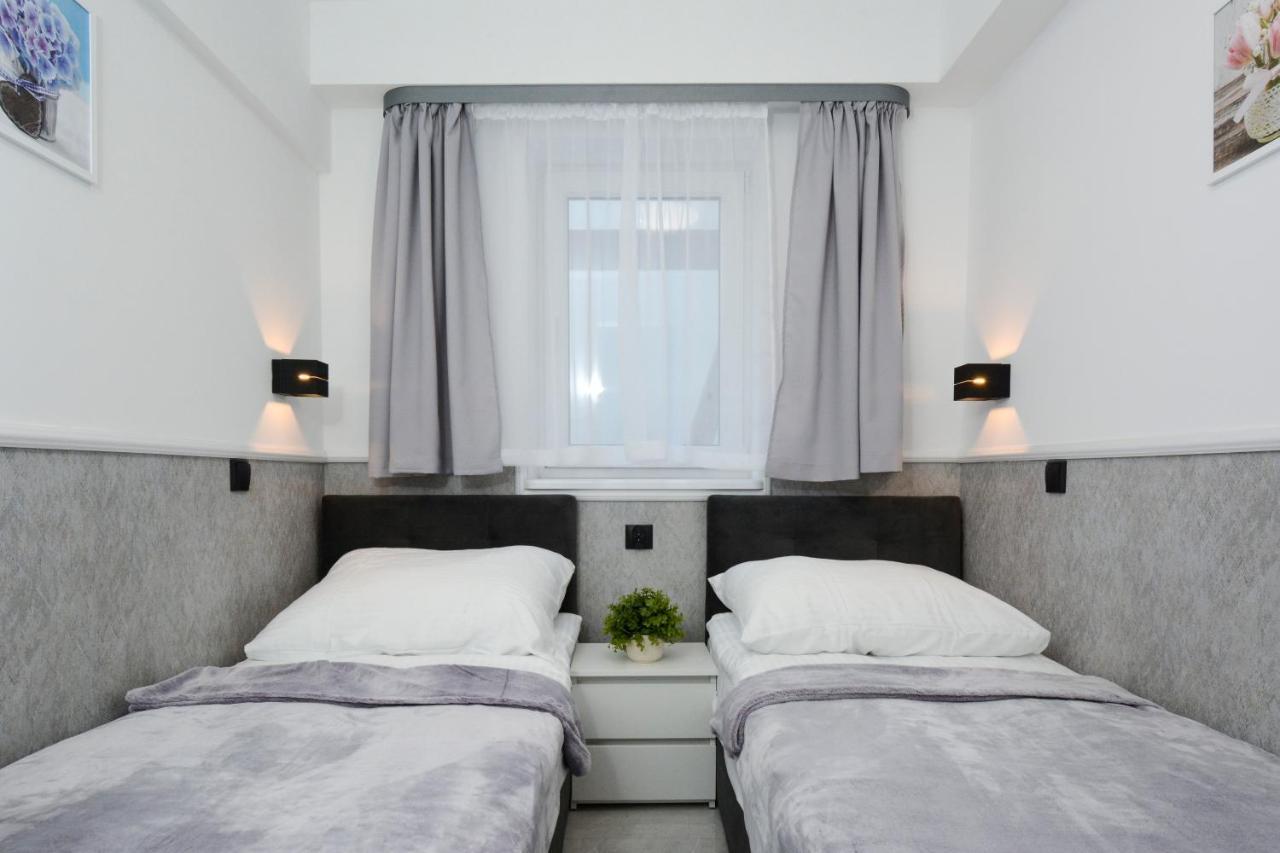 Apartamenty Prestige Łeba Buitenkant foto
